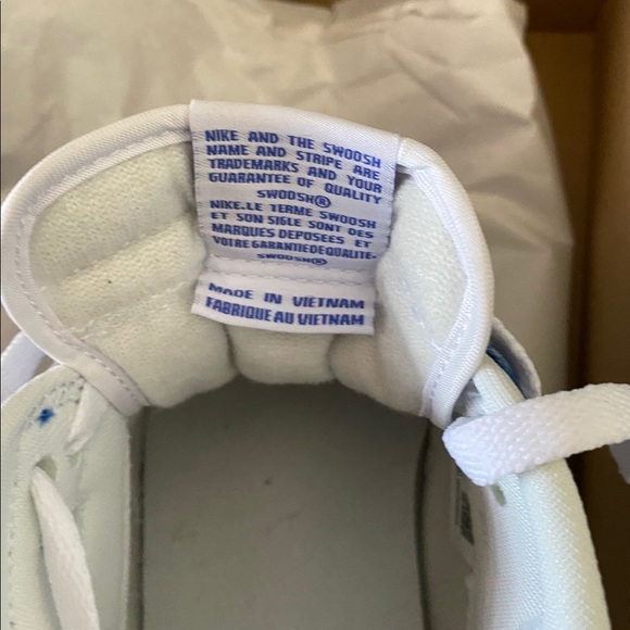 Nike Dunk Low SP Kentucky 2020 - Picture 3 of 13